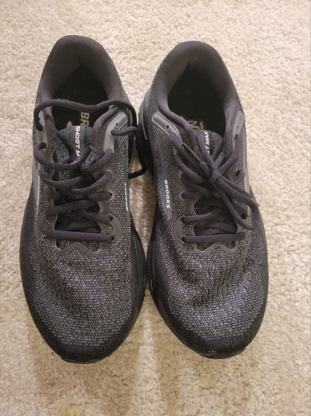 Brooks Men's Black Running Sneakers- Size extra Wide 8.5